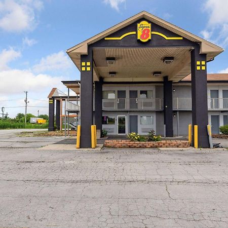 Super 8 By Wyndham Millbury/Toledo Hotel Kültér fotó