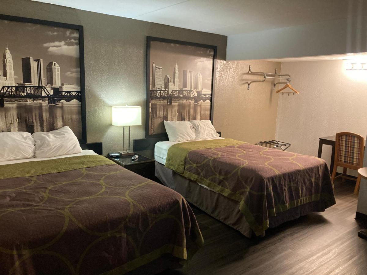 Super 8 By Wyndham Millbury/Toledo Hotel Kültér fotó