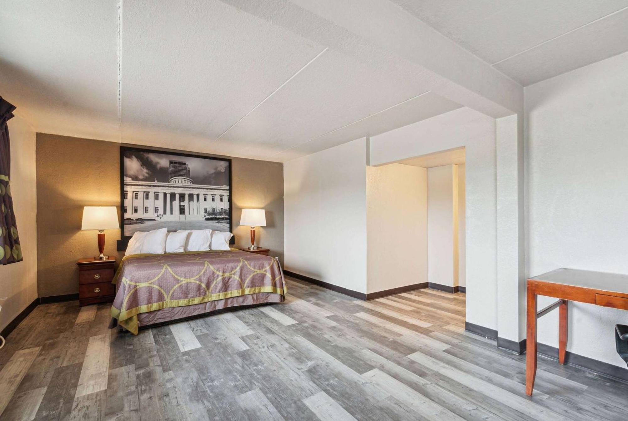 Super 8 By Wyndham Millbury/Toledo Hotel Kültér fotó