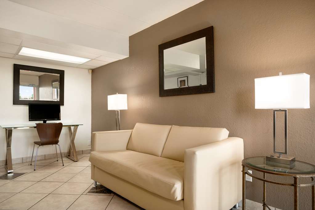 Super 8 By Wyndham Millbury/Toledo Hotel Beltér fotó