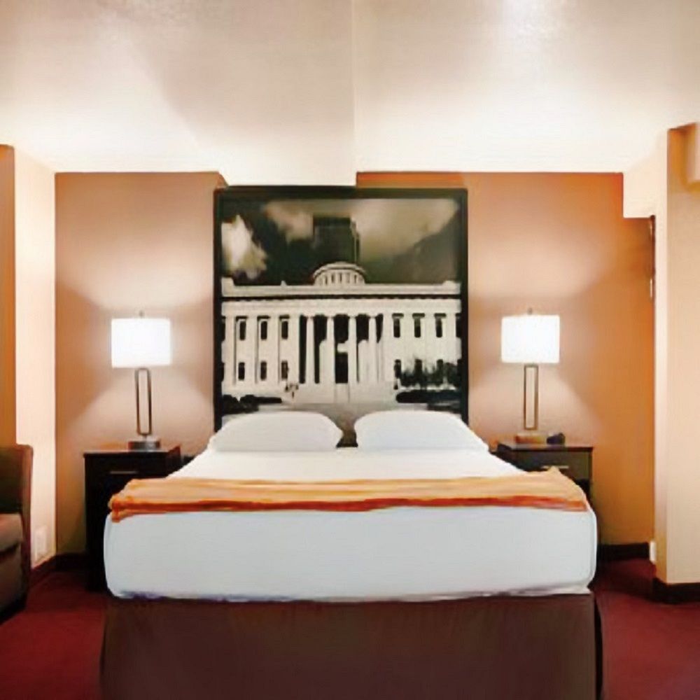 Super 8 By Wyndham Millbury/Toledo Hotel Kültér fotó